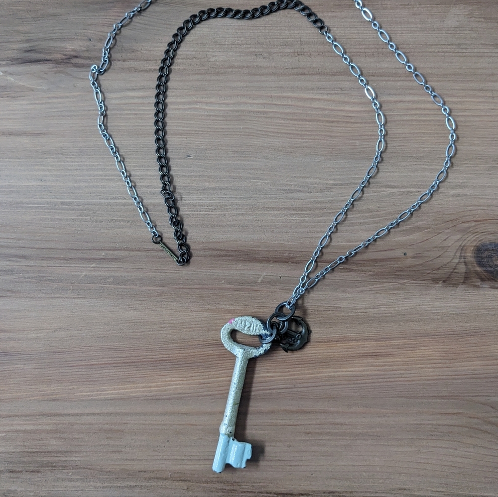 Gold Key Pendant Necklace
